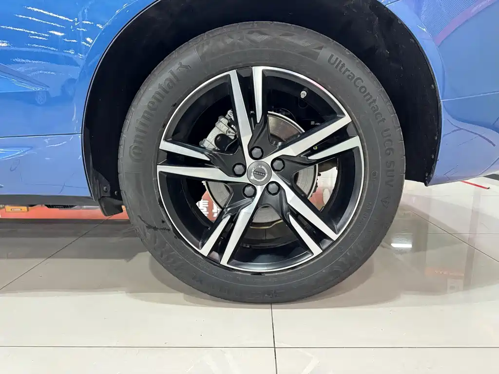 Volvo XC60 — миниатюра 27