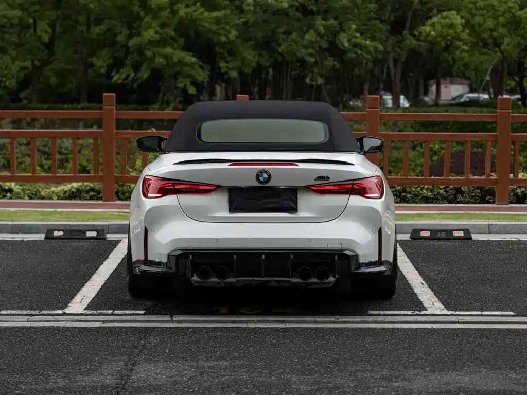 BMW M4 — миниатюра 5
