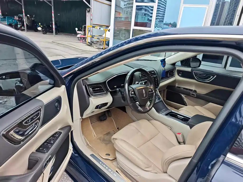 Lincoln Continental — миниатюра 9