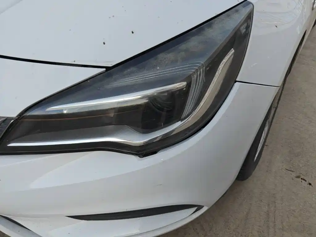 Buick Verano — миниатюра 24