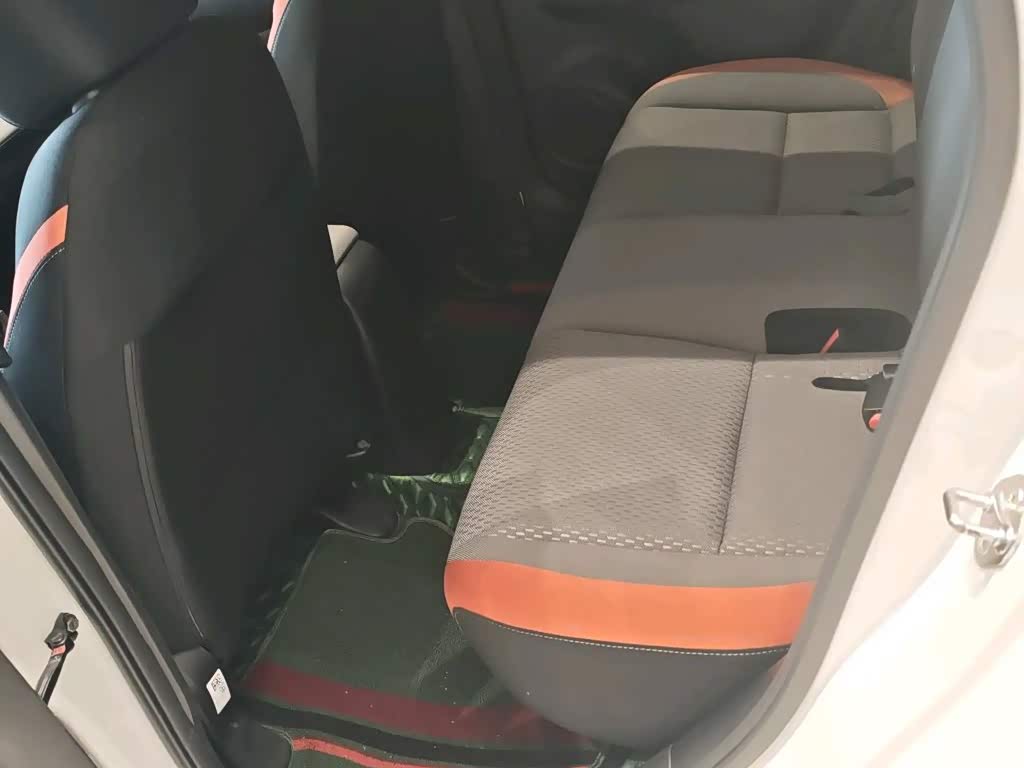 Honda Life 1.5 л 2023 г. Белый, пробег 25000 км