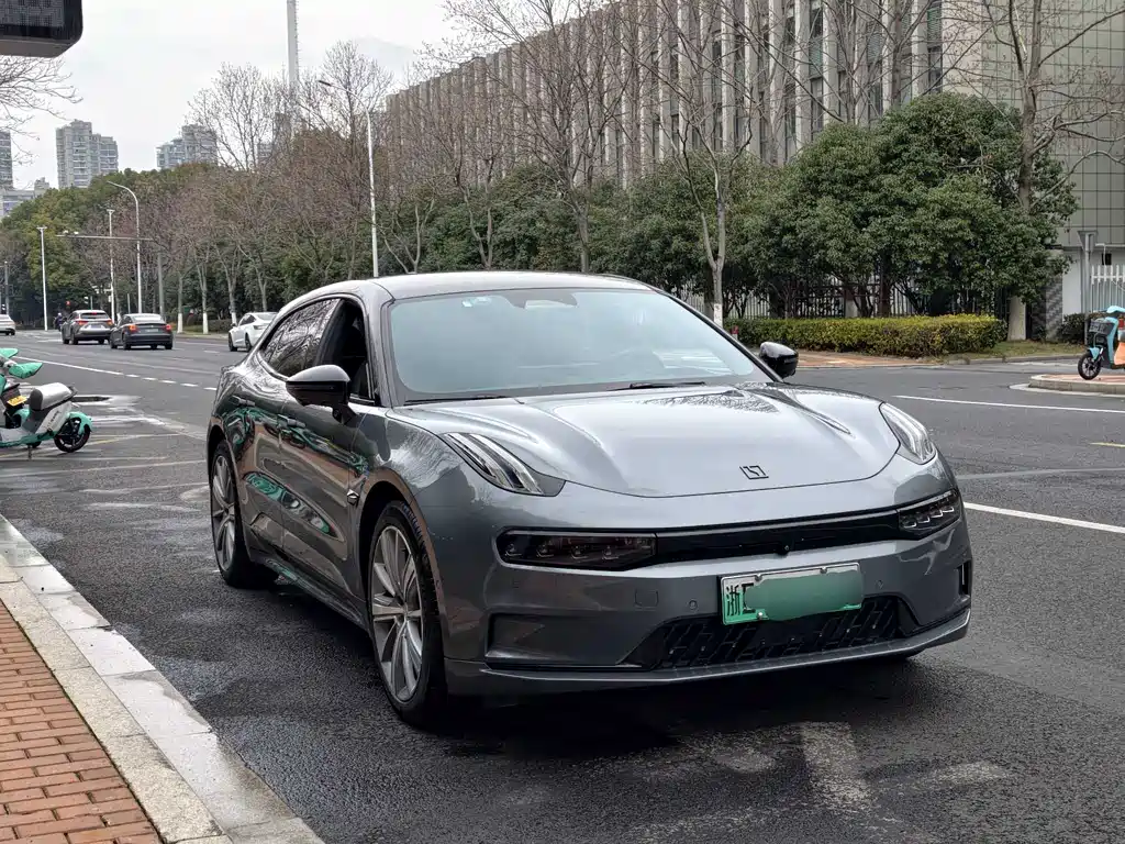 ZEEKR EXTREME KRYPTON 001