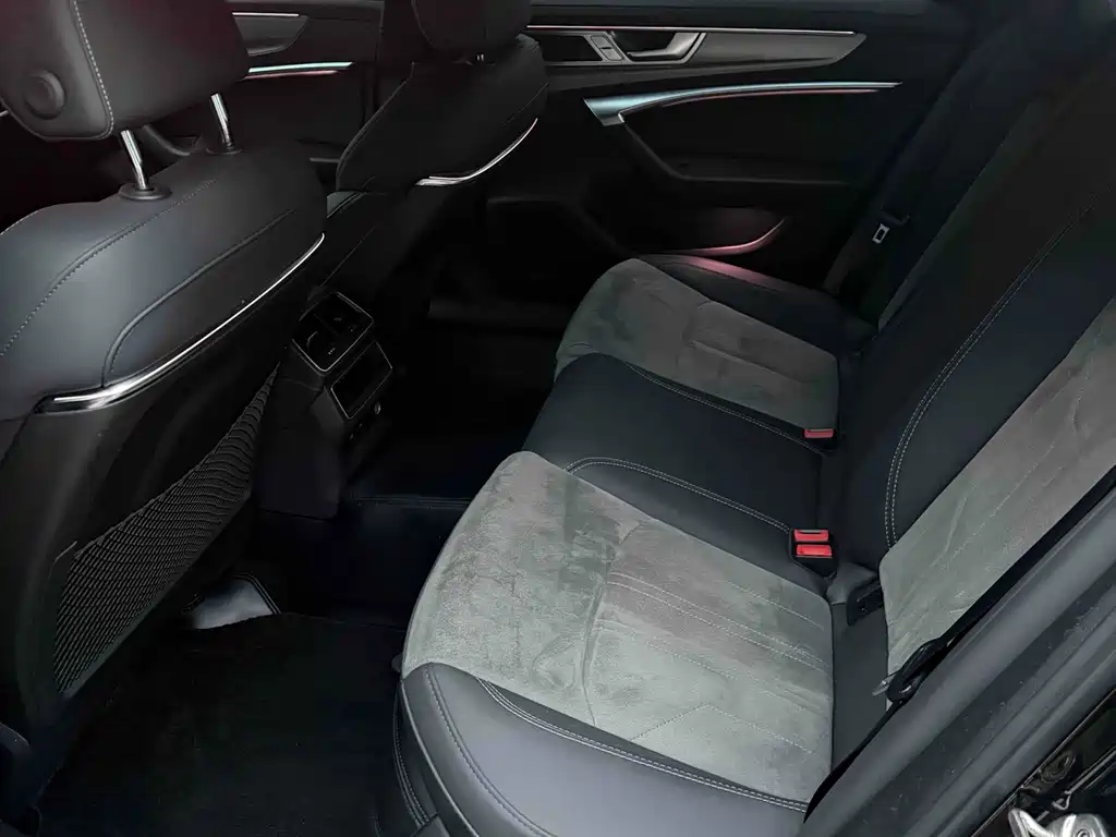 Audi A6L — миниатюра 5