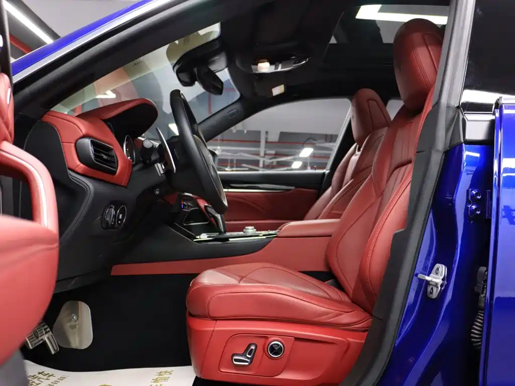 Maserati Levante — миниатюра 6