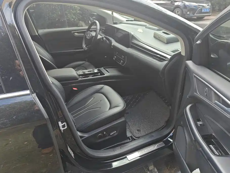 Ford Edge — миниатюра 8