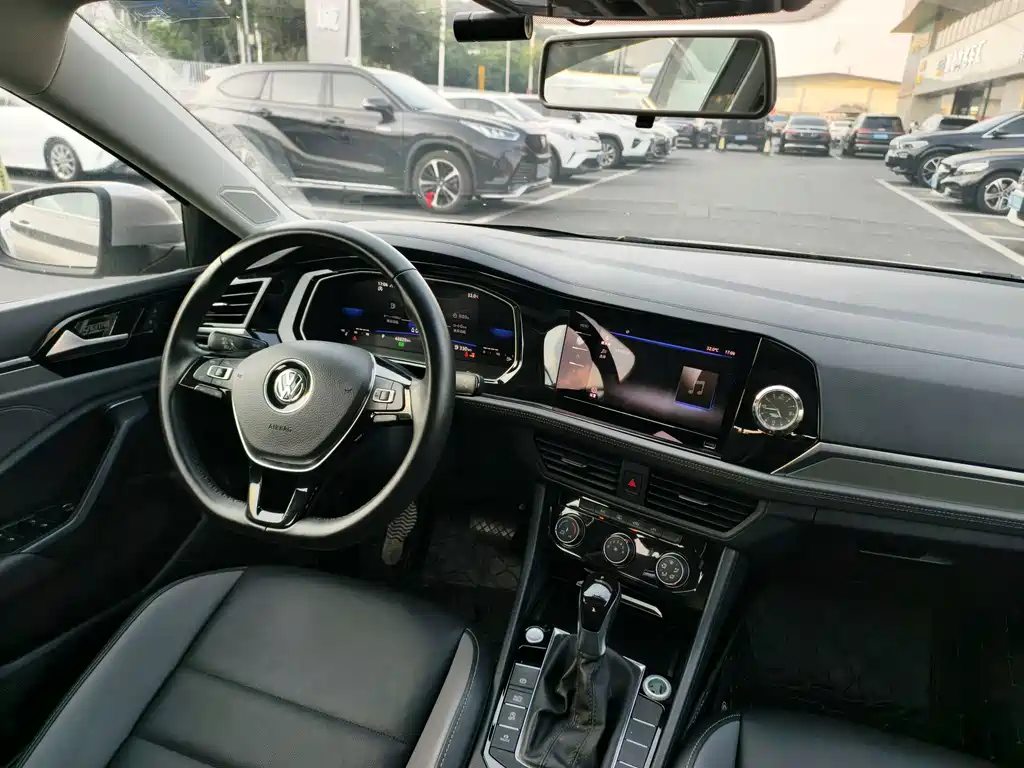 Volkswagen Sagitar — миниатюра 9