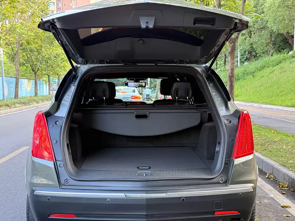 Cadillac XT5 — миниатюра 12