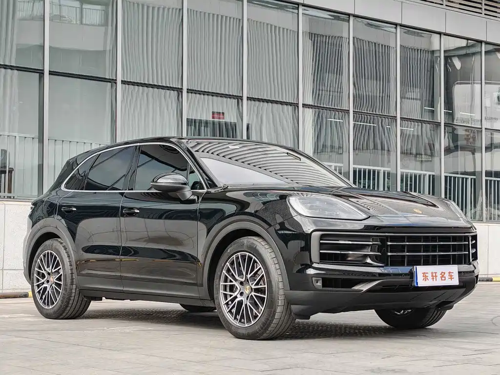 PORSCHE CAYENNE