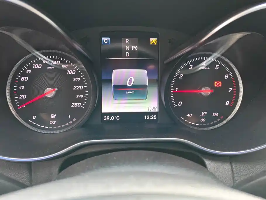 Mercedes-Benz C-Class — миниатюра 14