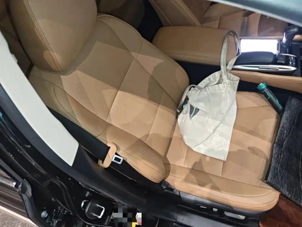 Lexus GS — миниатюра 25