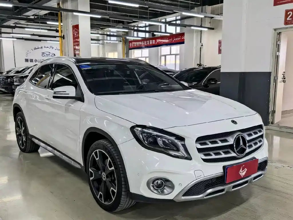 Mercedes-Benz GLA — миниатюра 3