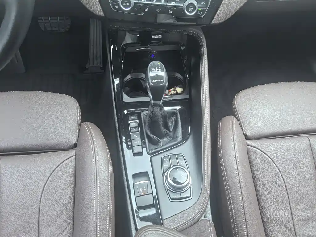 BMW X1 New Energy — миниатюра 14