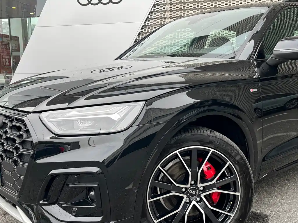 Audi Q5L — миниатюра 12