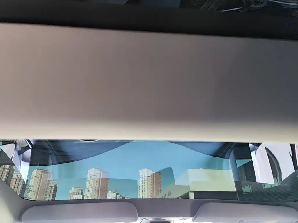 Tesla Model 3 — миниатюра 23
