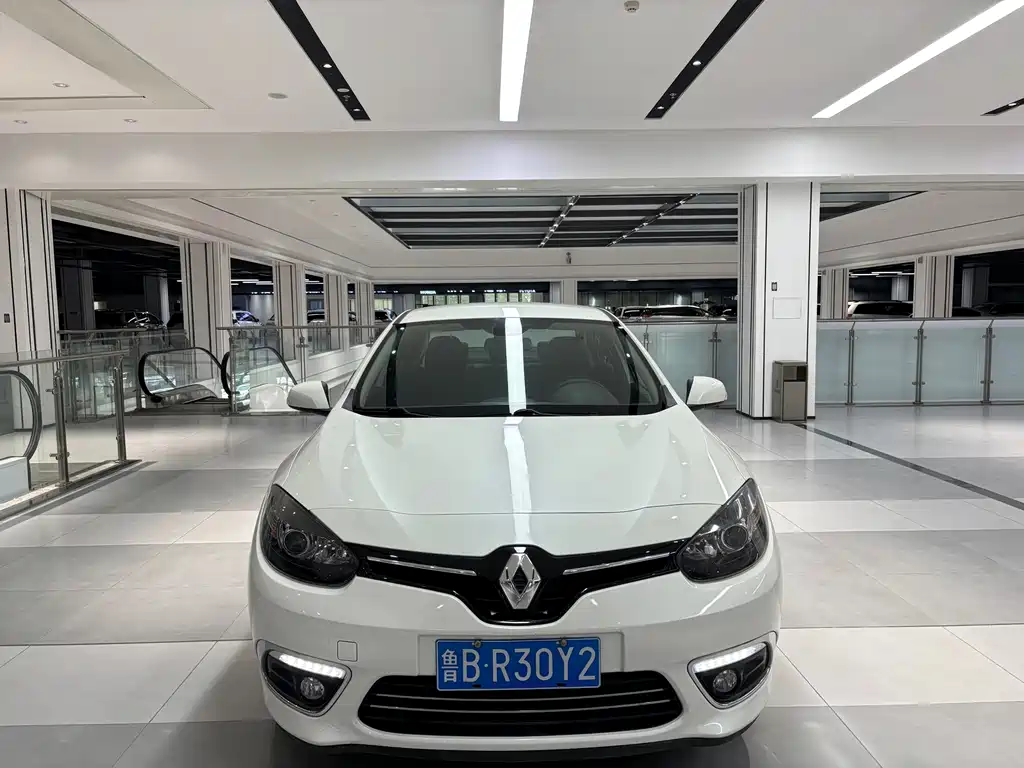 Renault Fluence — миниатюра 2