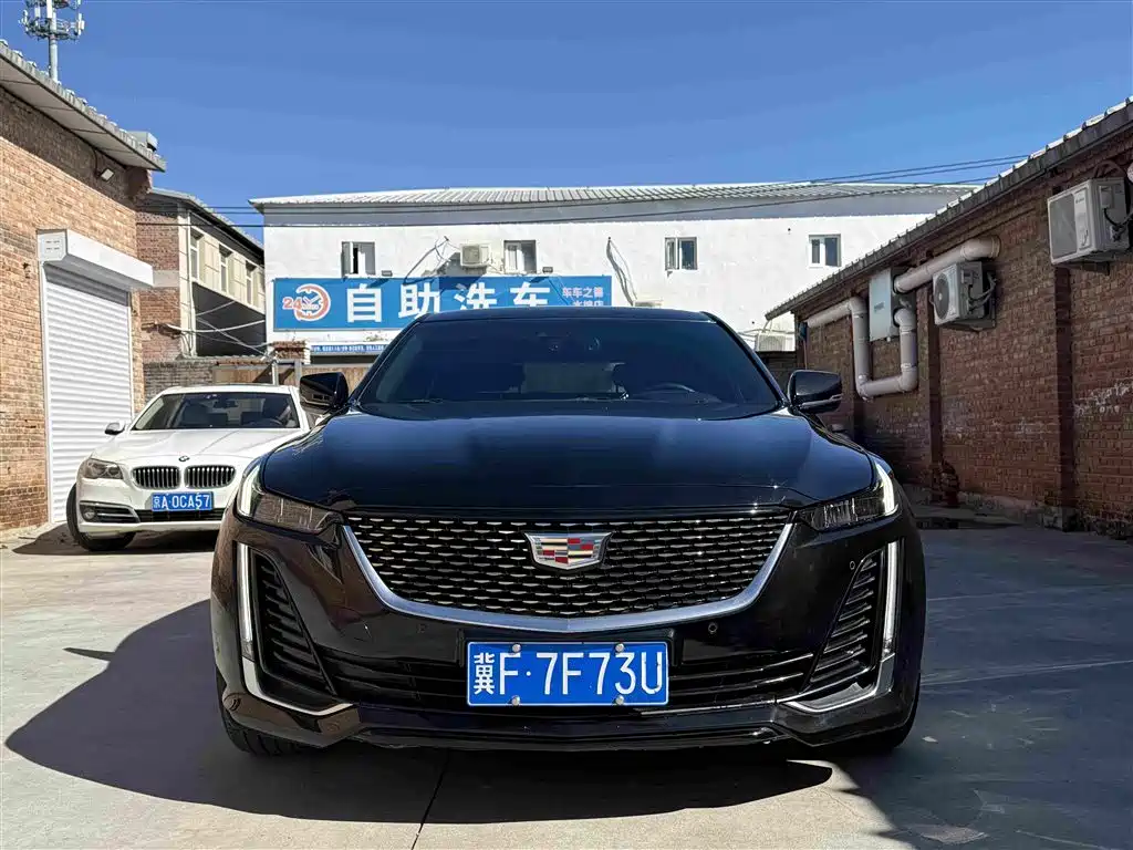 Cadillac CT5 — миниатюра 3