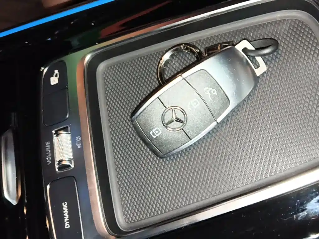 Mercedes-Benz EQA — миниатюра 9