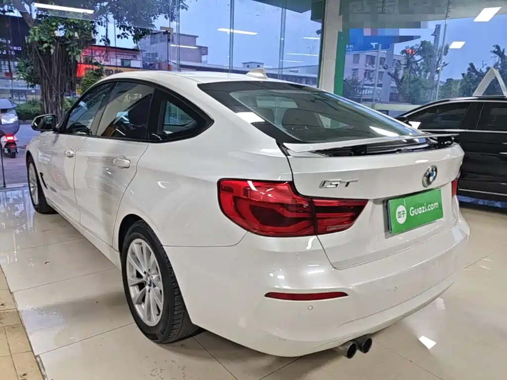 BMW 3 Series GT — миниатюра 5