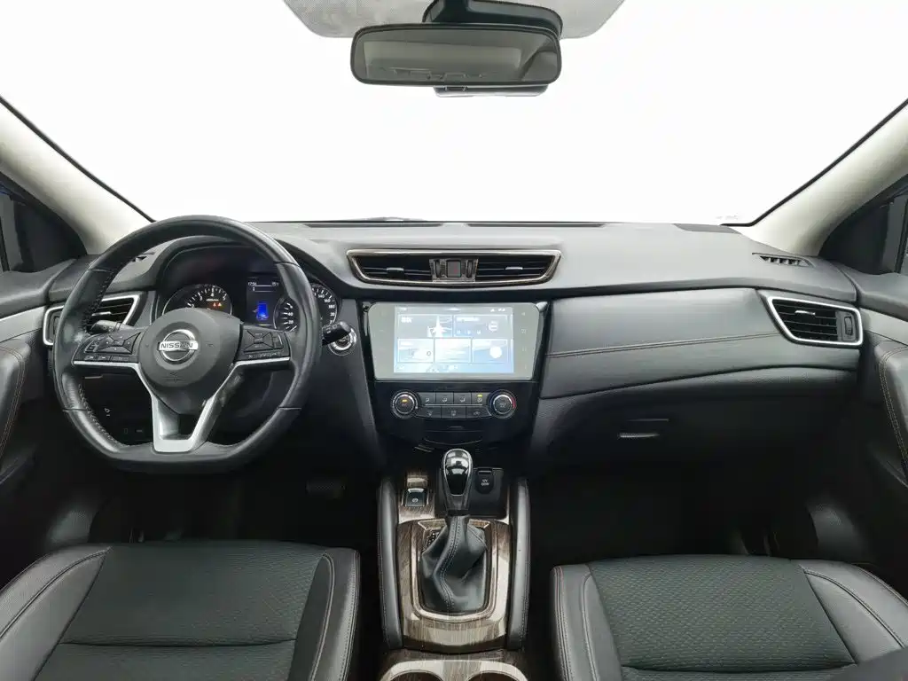 Nissan Qashqai — миниатюра 5