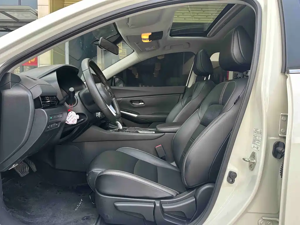 Nissan Sylphy — миниатюра 7