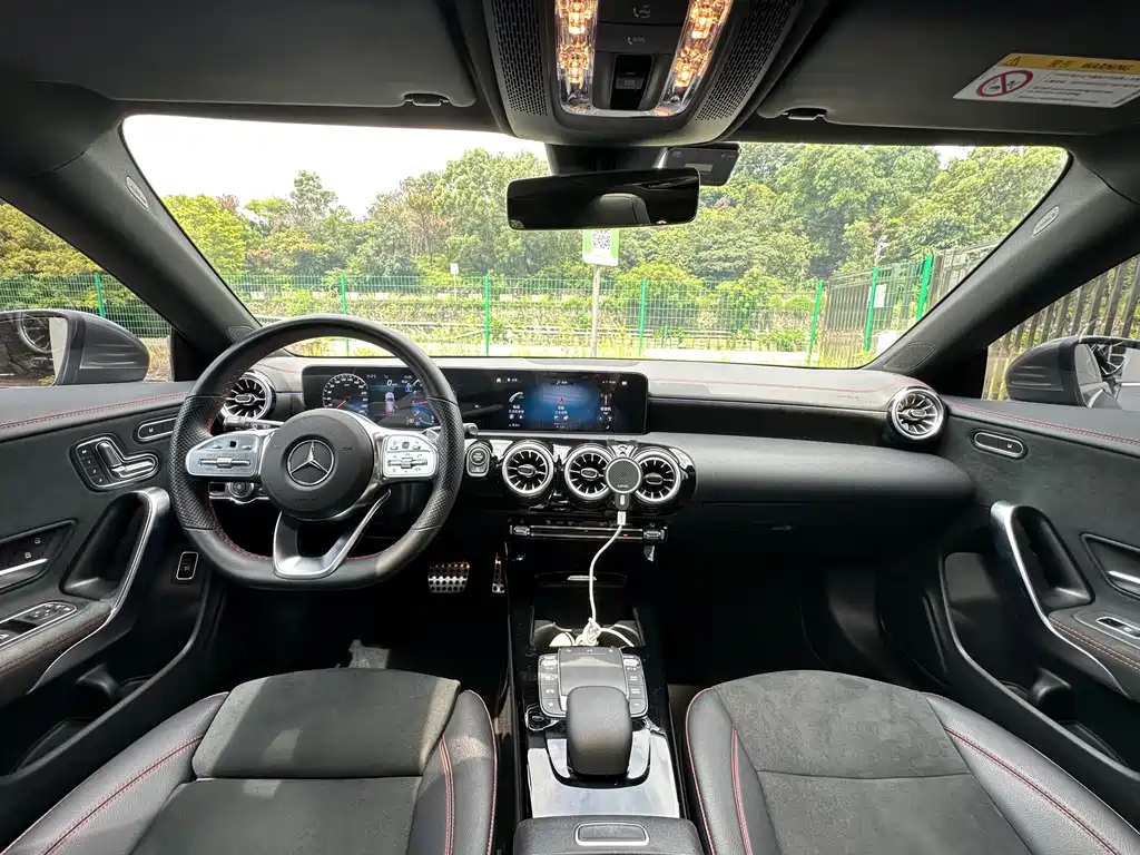 Mercedes-Benz CLA (Import) — миниатюра 4