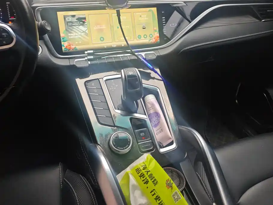Geely Boyue — миниатюра 16