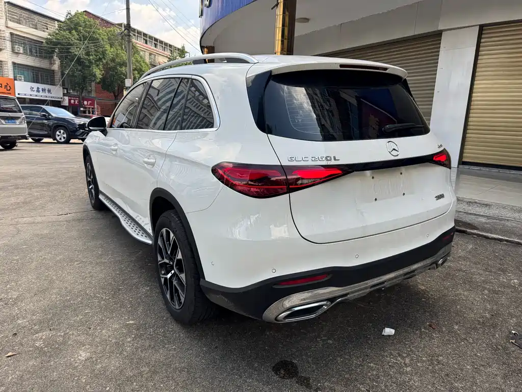 Mercedes-Benz GLC — миниатюра 10