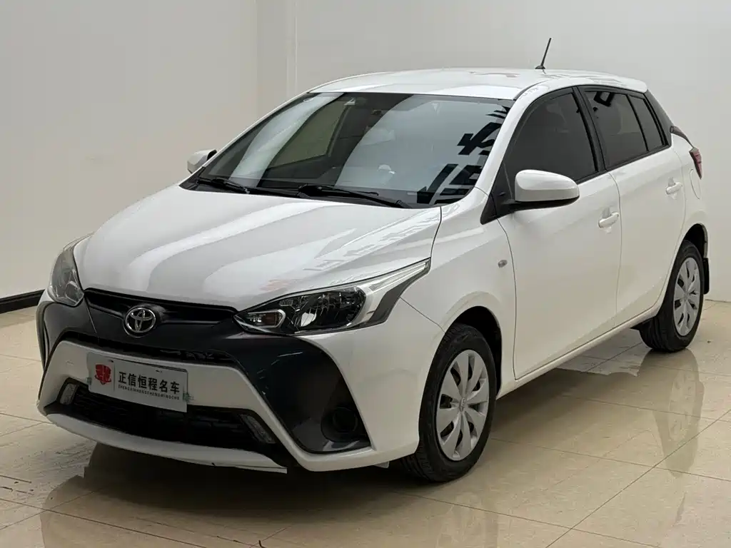 Toyota Yaris L — миниатюра 3