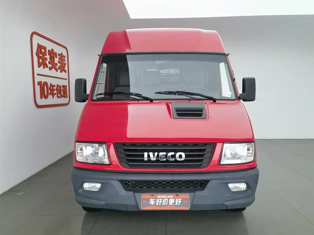 IVECO PROUD