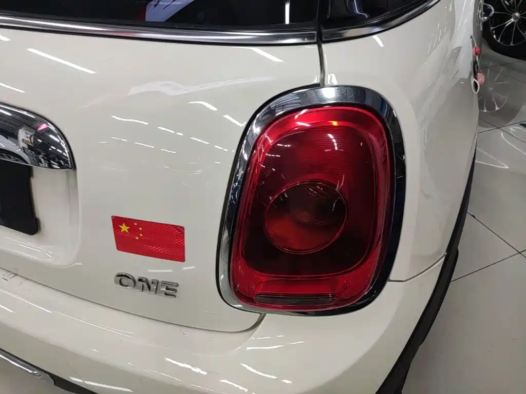 MINI Mini — миниатюра 24
