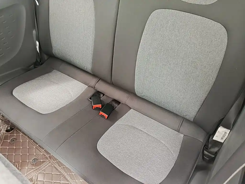Wuling MINIEV — миниатюра 17