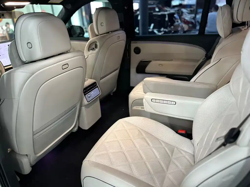 Li Auto Li L9 — миниатюра 9