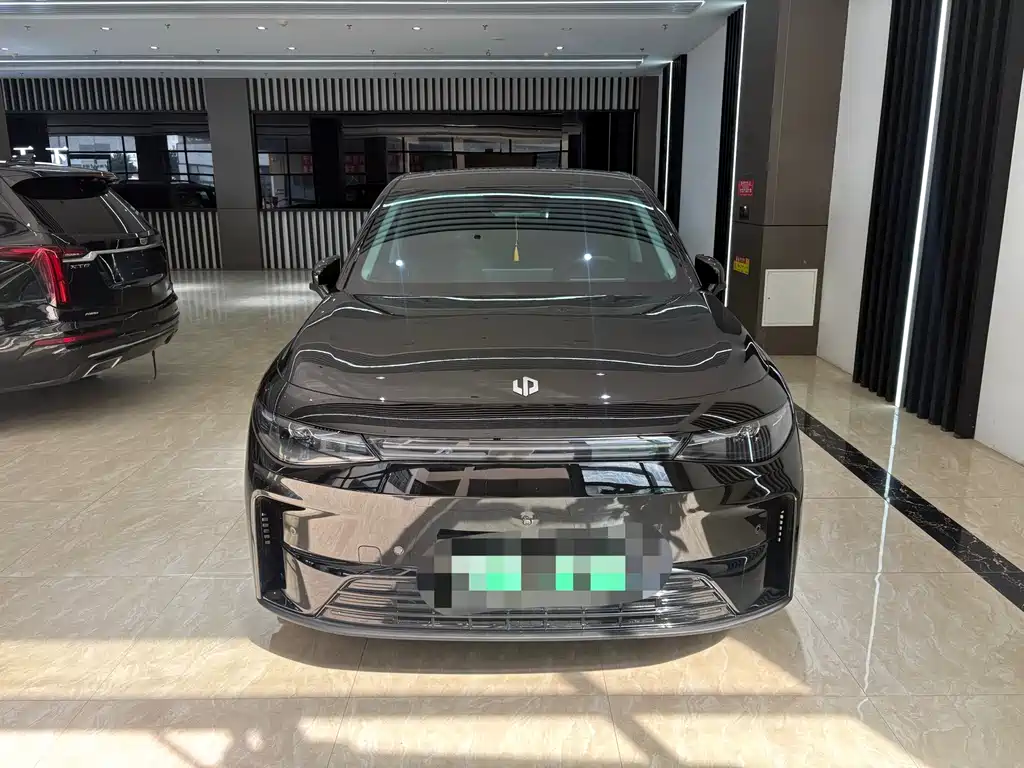 Leapmotor Leapmotor C10 — миниатюра 2