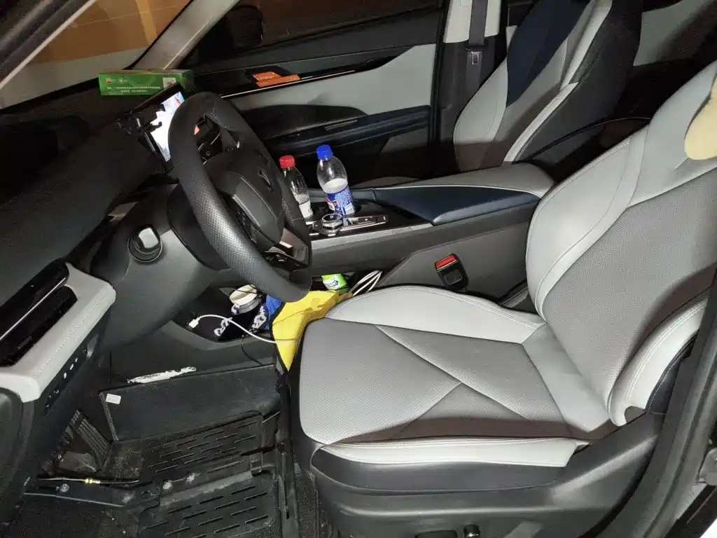 Changan UNI-V iDD — миниатюра 16