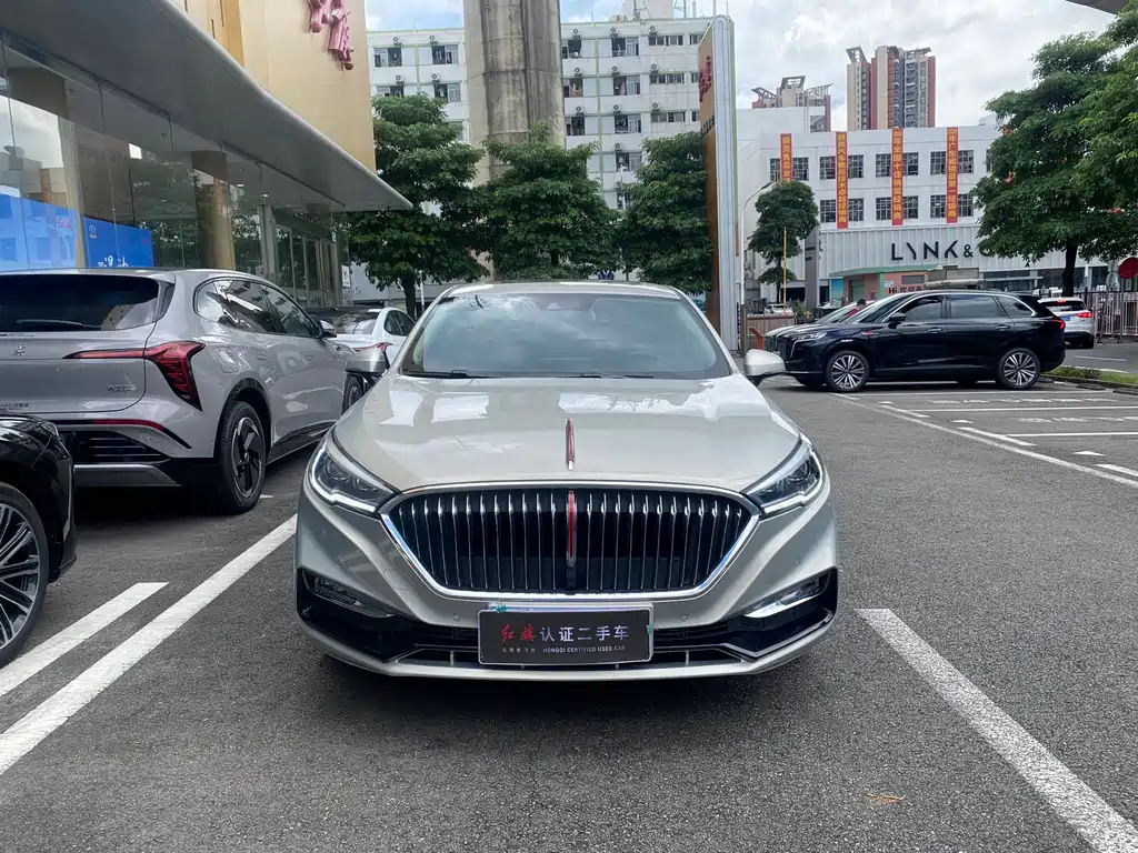 Hongqi Hongqi H5 — миниатюра 3