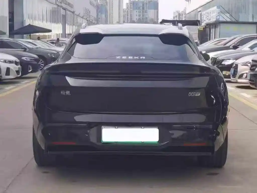 Zeekr 007GT — миниатюра 6