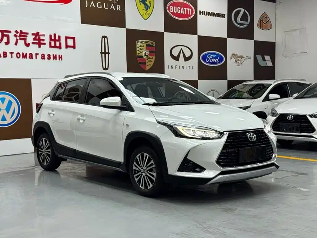 Toyota Yaris L — миниатюра 3