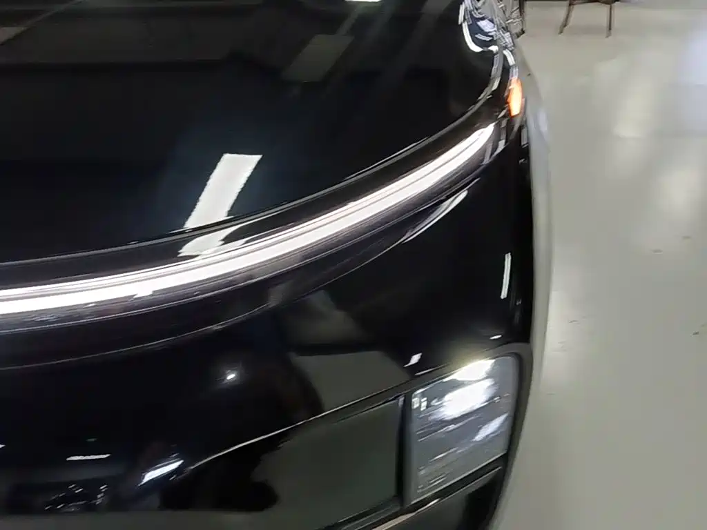 Li Auto Li L9 — миниатюра 24