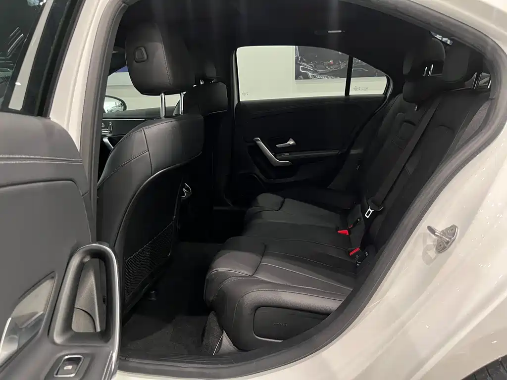 Mercedes-Benz A-Class A 2023 A 180 L