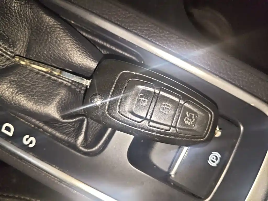 Ford Kuga — миниатюра 9