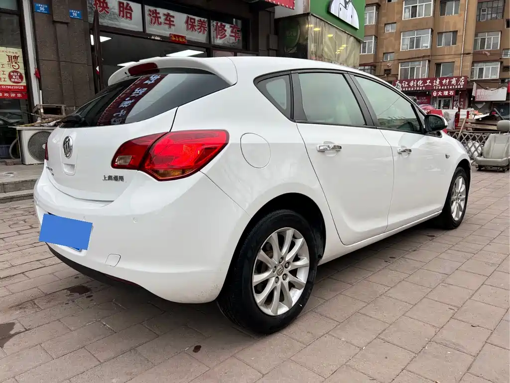 Buick Excelle — миниатюра 4