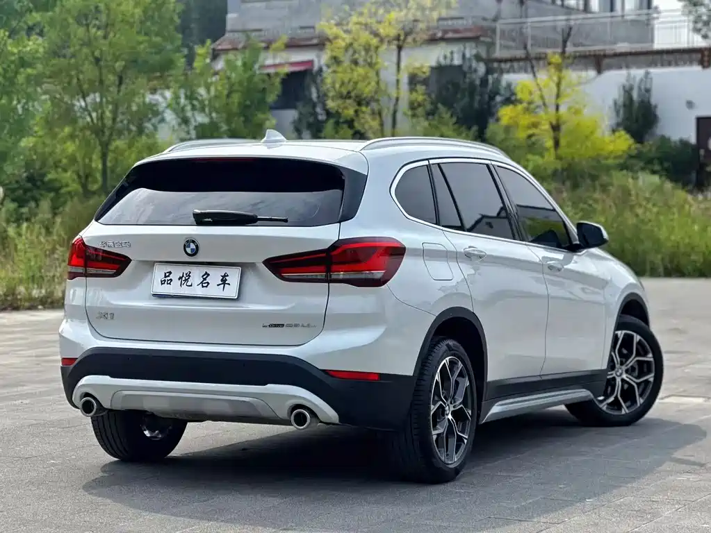 BMW X1 — миниатюра 9