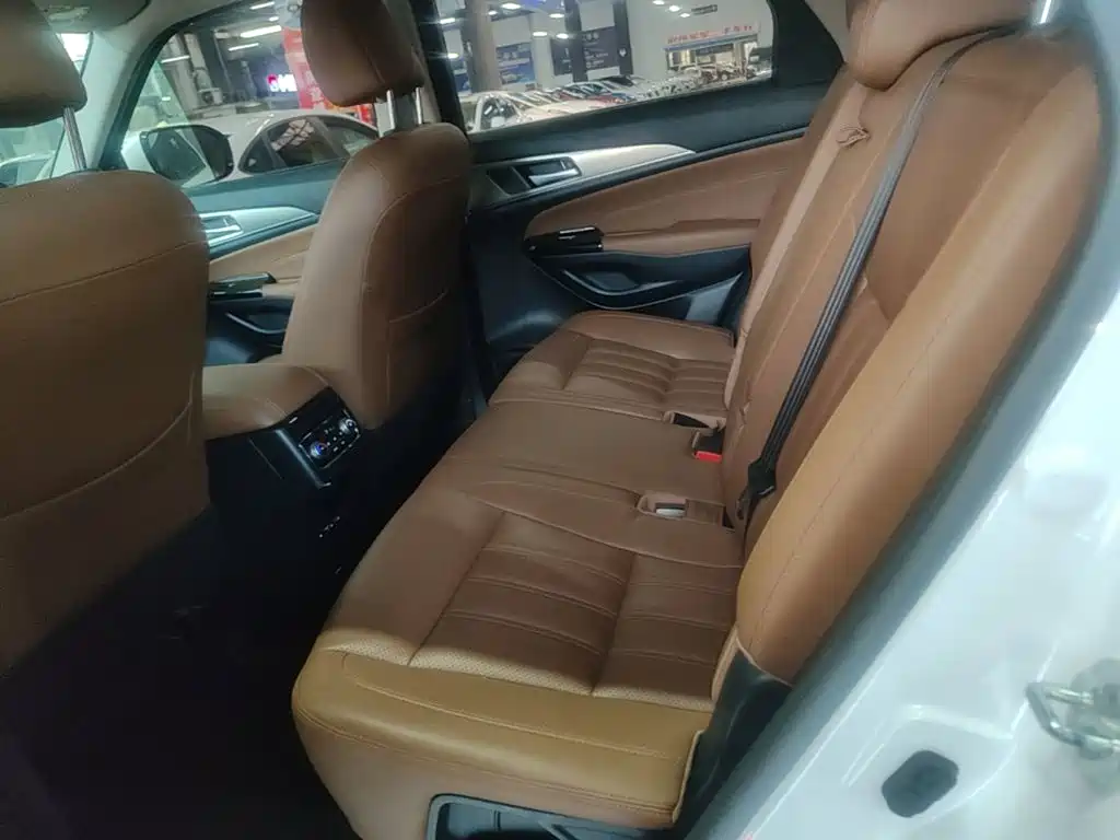 Changan CS95 — миниатюра 17