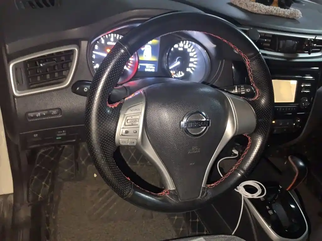 Nissan Qashqai — миниатюра 3