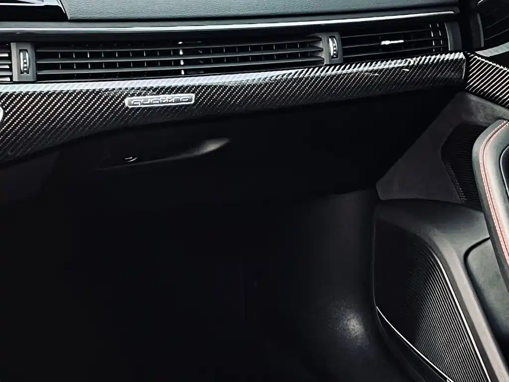 Audi RS 4 — миниатюра 8