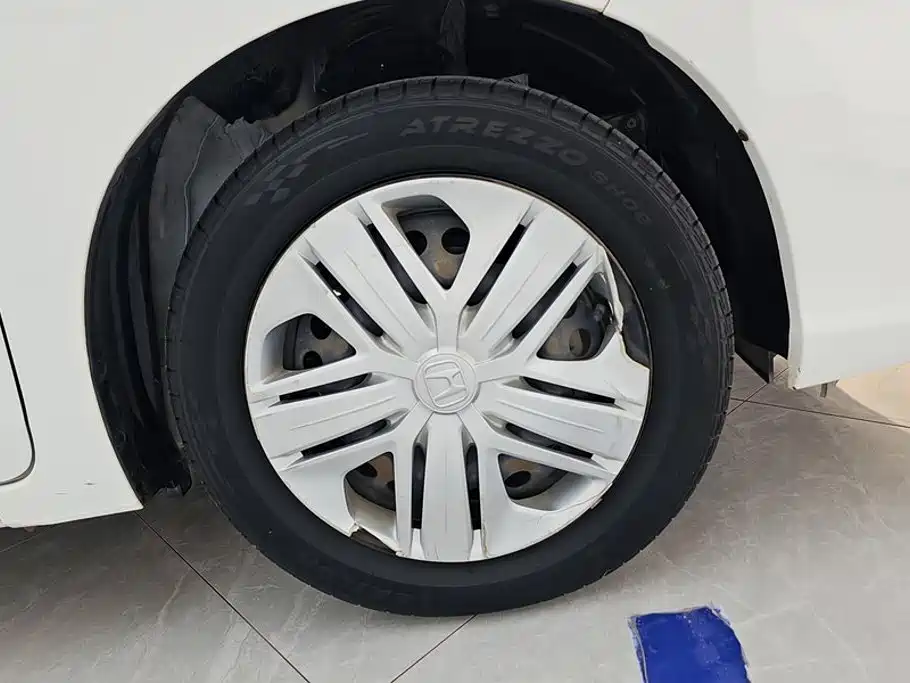 Honda Fit — миниатюра 6