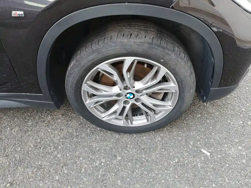 BMW X1 — миниатюра 12