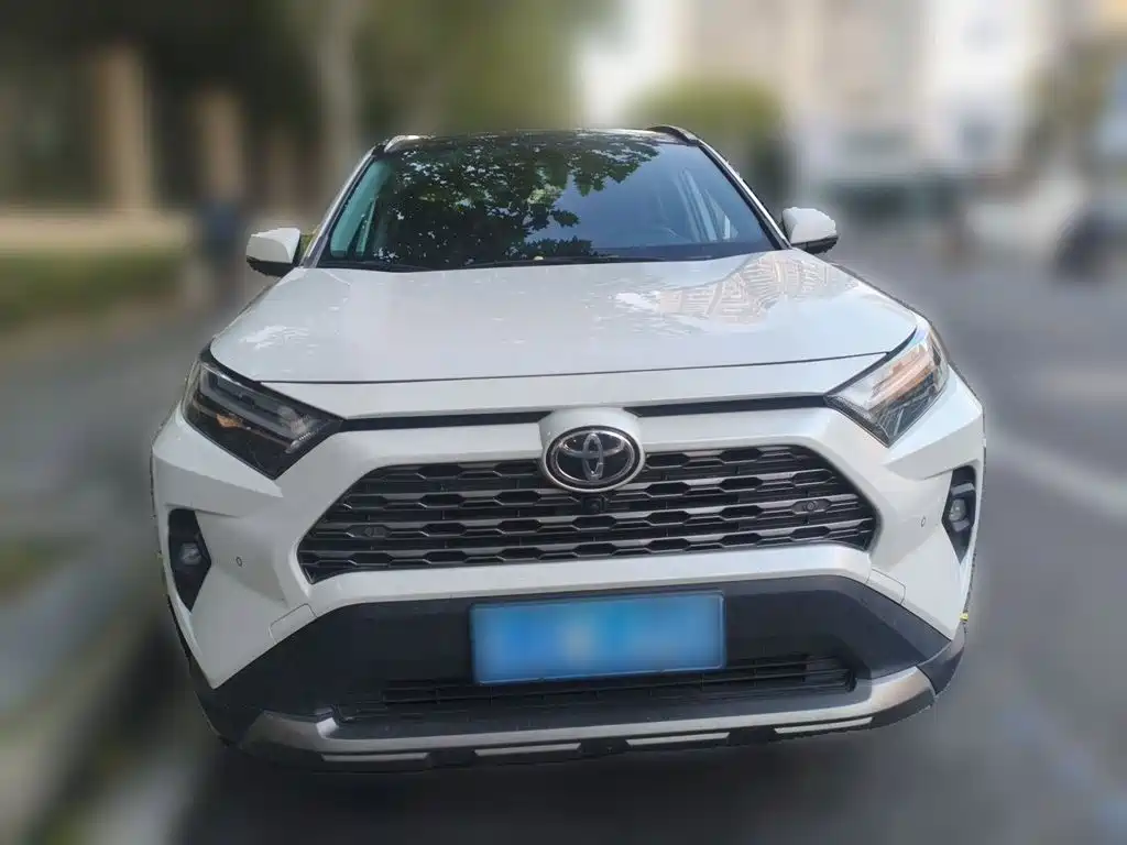 Toyota RAV4 — миниатюра 2