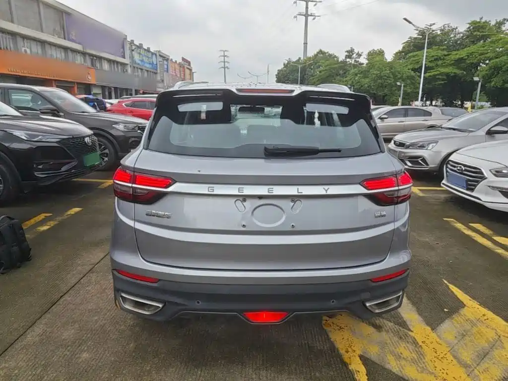 Geely Binyue — миниатюра 6