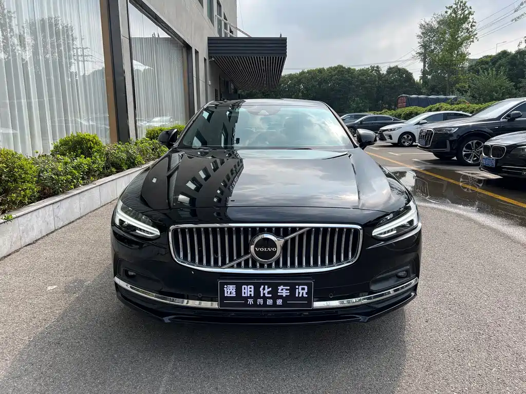 Volvo S90 — миниатюра 2